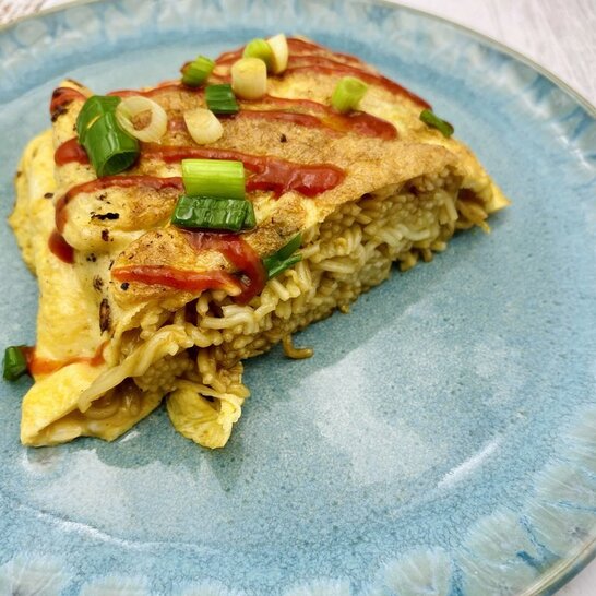 Knoblauch-Ramen-Omelett