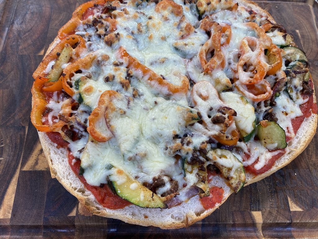 Fladenbrot-Pizza Rezept vom Henssler